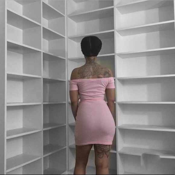 💗 🙅🏻♀️SOLD OUT RESTOCKED Pink Brunch Dress - Picture 3 of 6